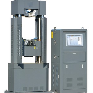 Máquina de ensaio de tração